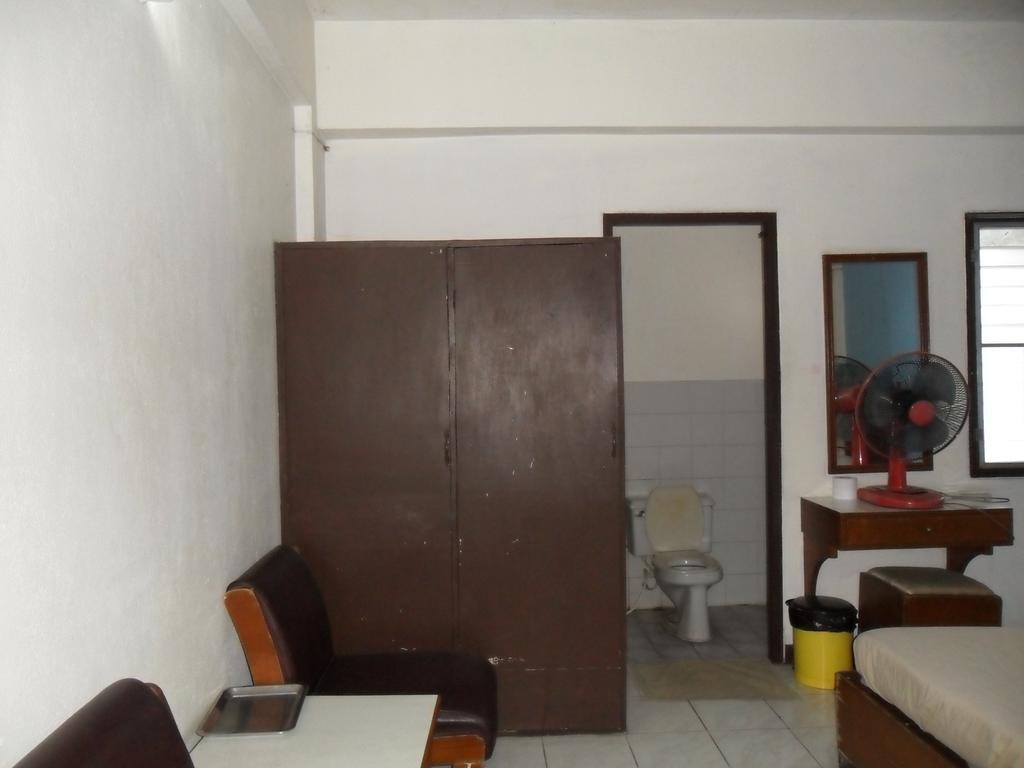 Chiangmai Inn Guesthouse Τσιάνγκ Μάι Εξωτερικό φωτογραφία