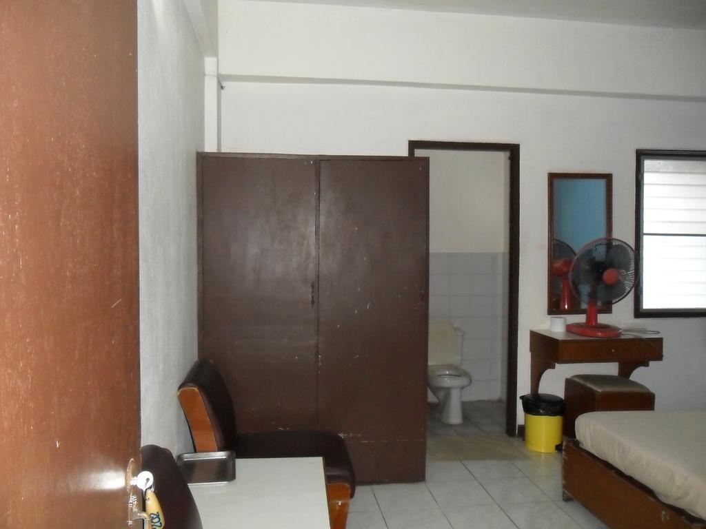 Chiangmai Inn Guesthouse Τσιάνγκ Μάι Δωμάτιο φωτογραφία
